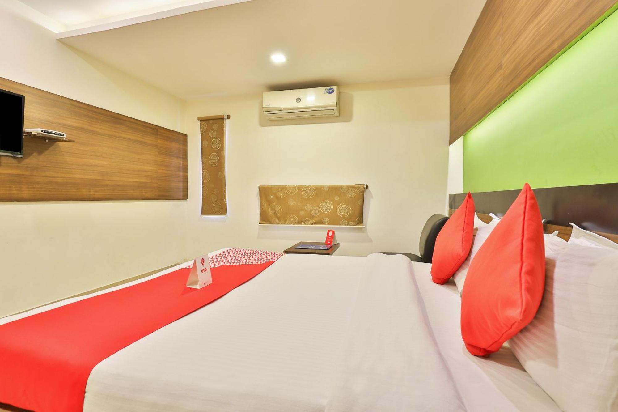 Super Hotel O Apollo Ahmadábád Kültér fotó